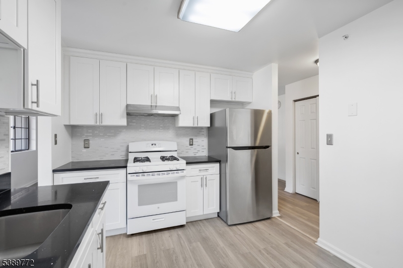 Ridge Gardens - Residential