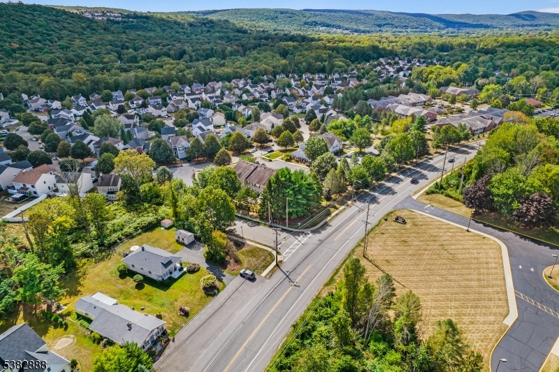 WILLOW GROVE - Commercial Sale