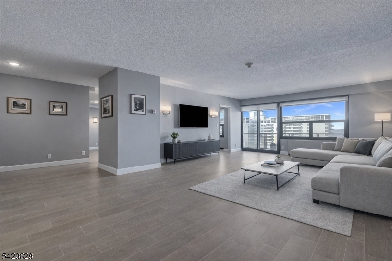 Clairdge Drive - Residential