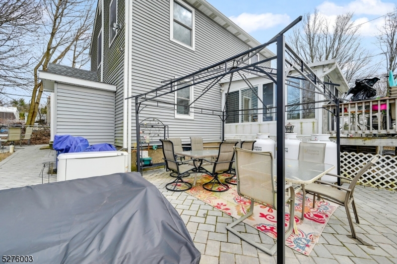 Upper Greenwood Lake - Residential