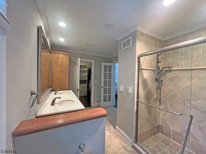 Rolling Hill at Blackberry - Residential