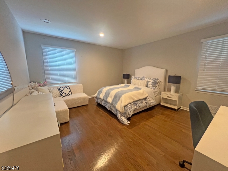 Rolling Hill at Blackberry - Residential