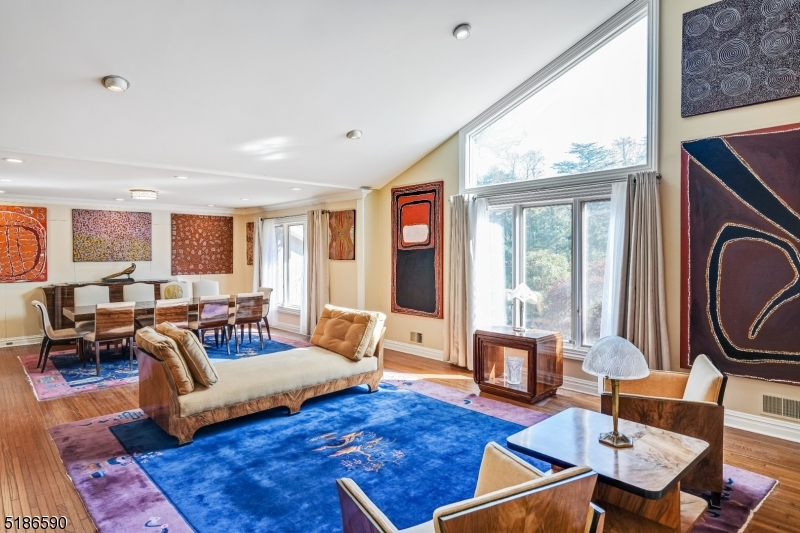 Chestnut Hill - Residential