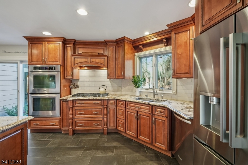 Glen Pond - Residential