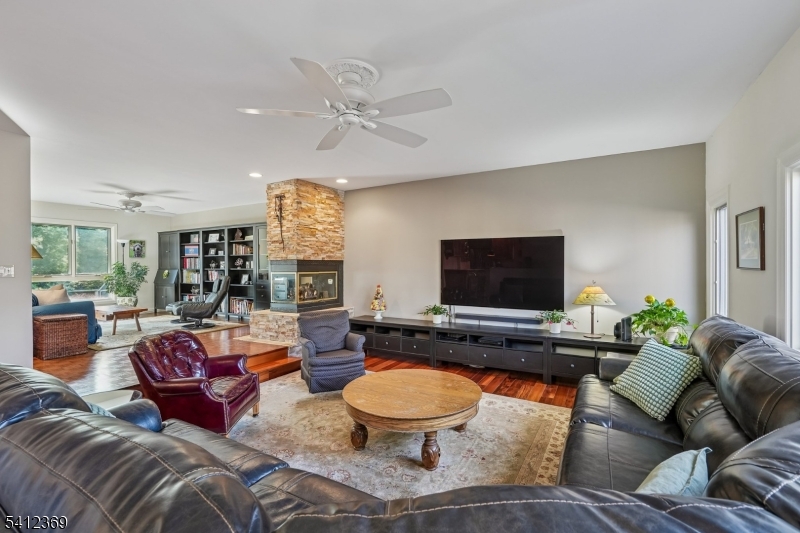 Glen Pond - Residential