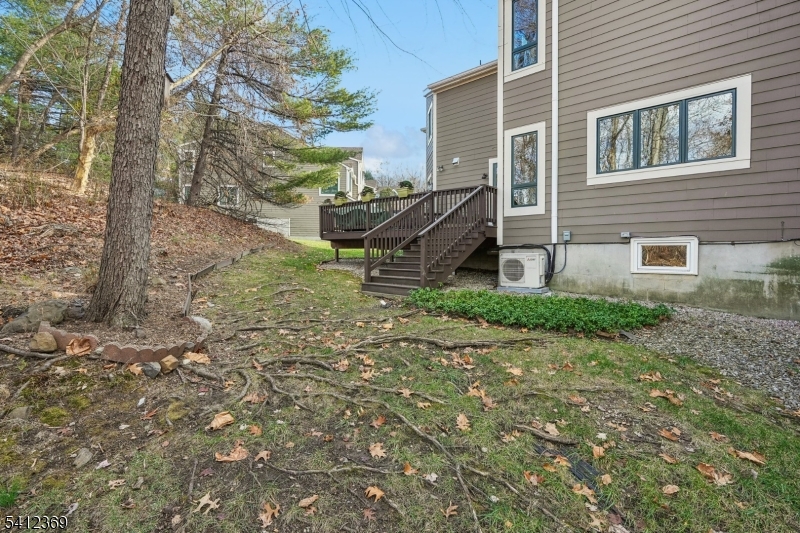 Glen Pond - Residential