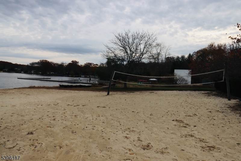 WHITE MEADOW LAKE - Residential Lease