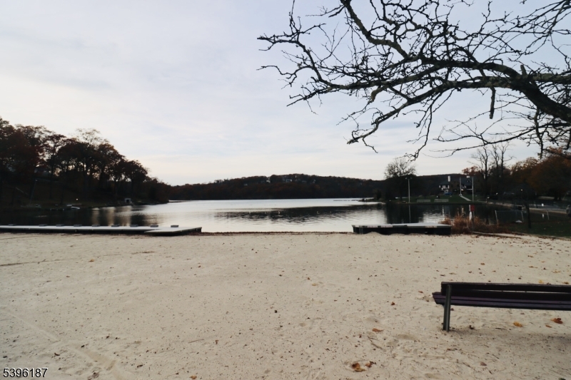 WHITE MEADOW LAKE - Residential Lease