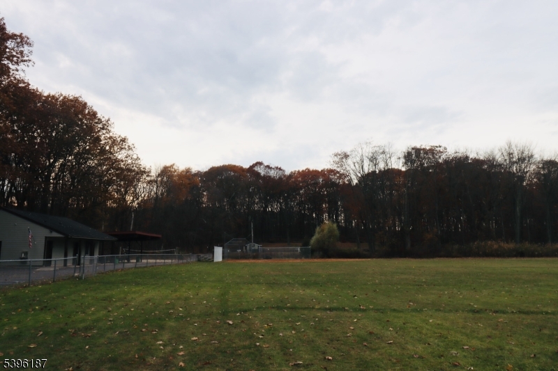 WHITE MEADOW LAKE - Residential Lease