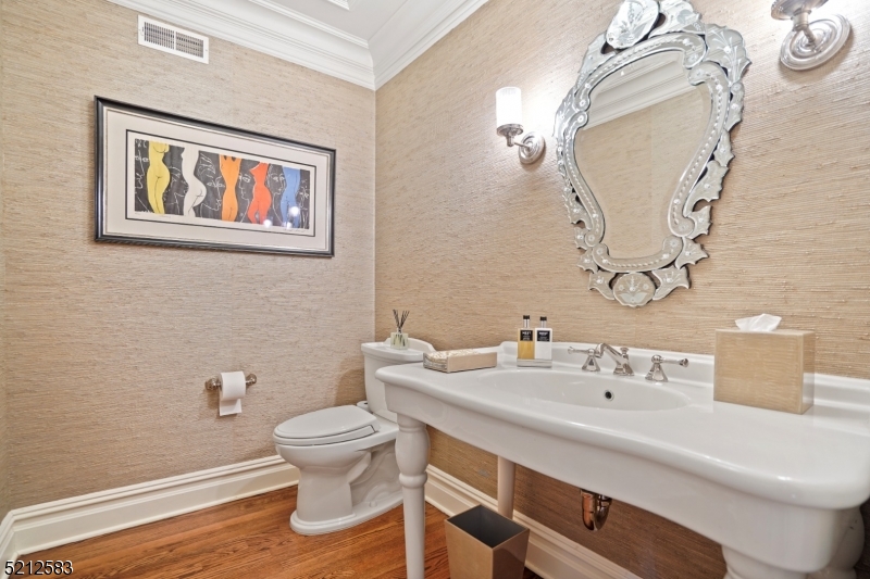 Rolling Hill - Residential