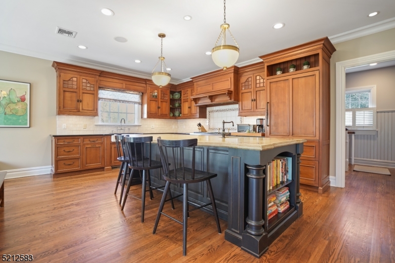 Rolling Hill - Residential