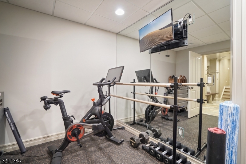 Rolling Hill - Residential