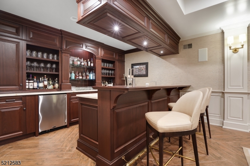 Rolling Hill - Residential