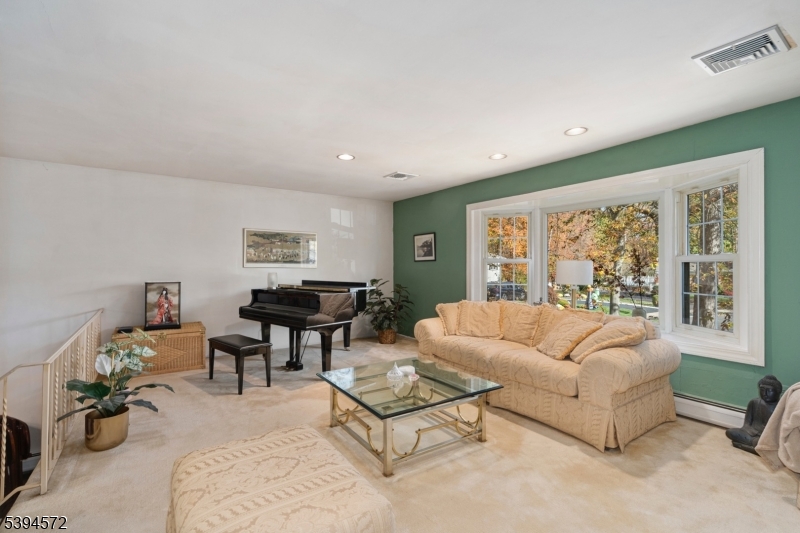 Lake Hiawatha - Residential