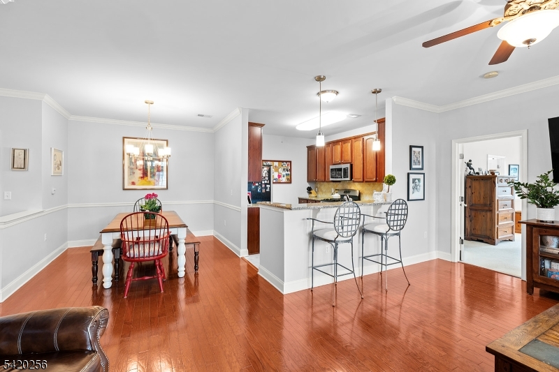 Four Seasons - Residential