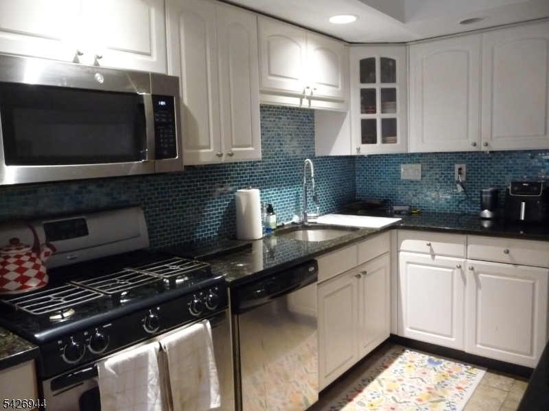 Upper Mountain Gardens - Residential