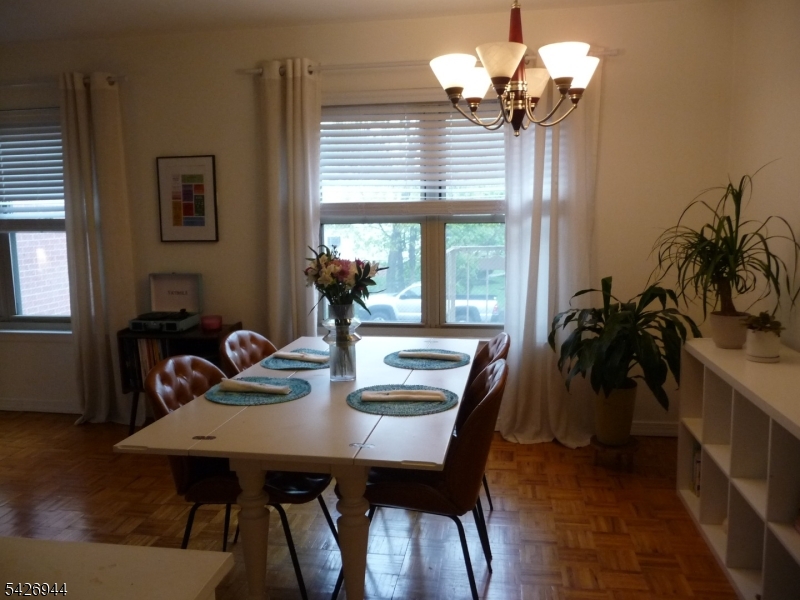 Upper Mountain Gardens - Residential