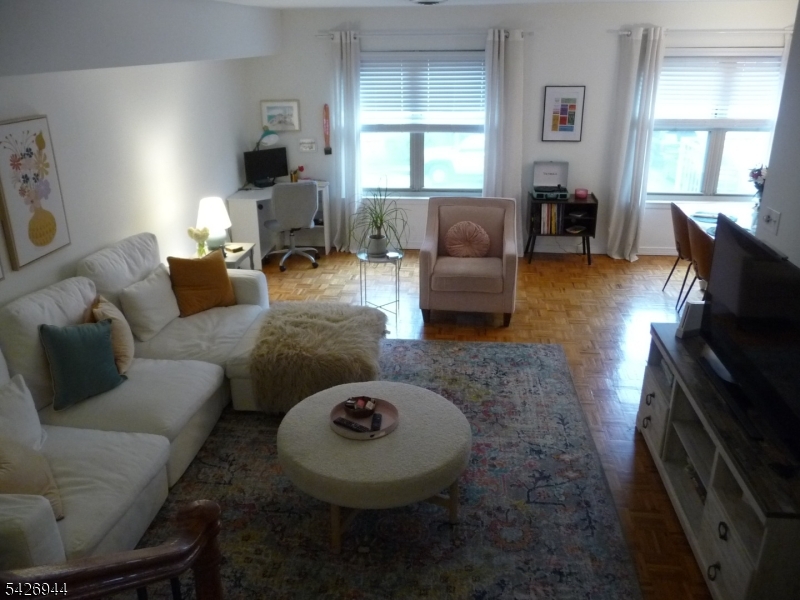 Upper Mountain Gardens - Residential