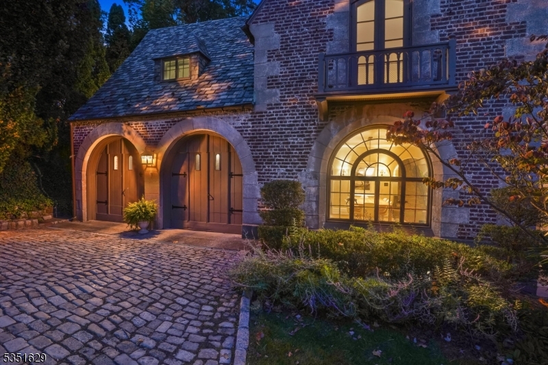 Estate - Residential