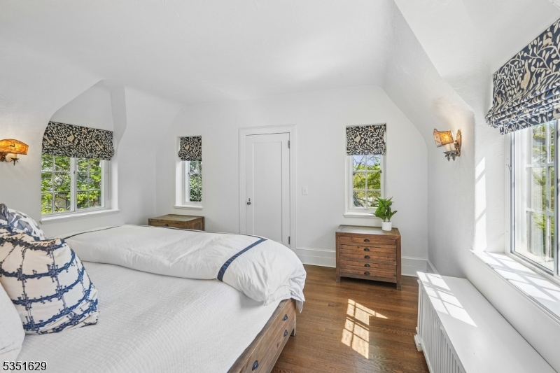 Estate - Residential