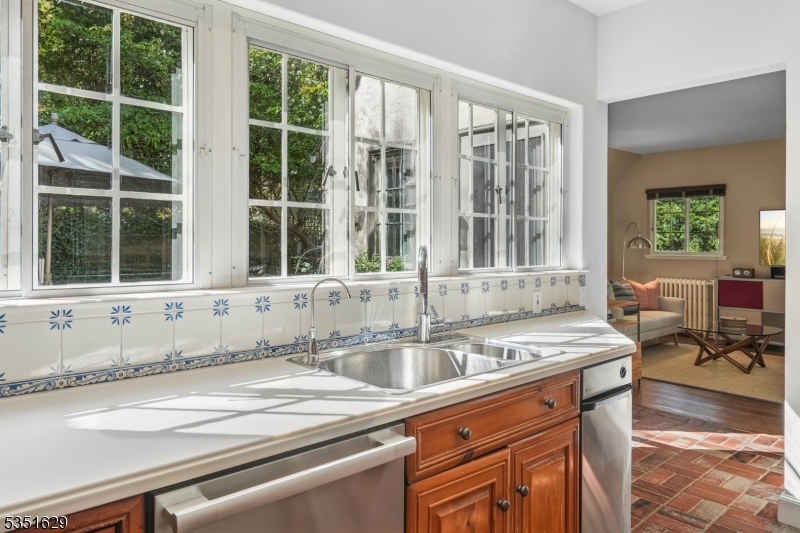 Estate - Residential