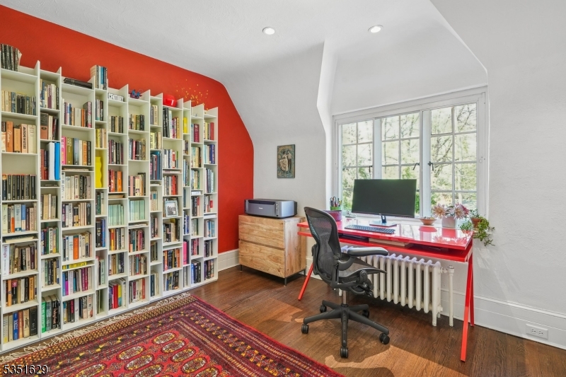 Estate - Residential