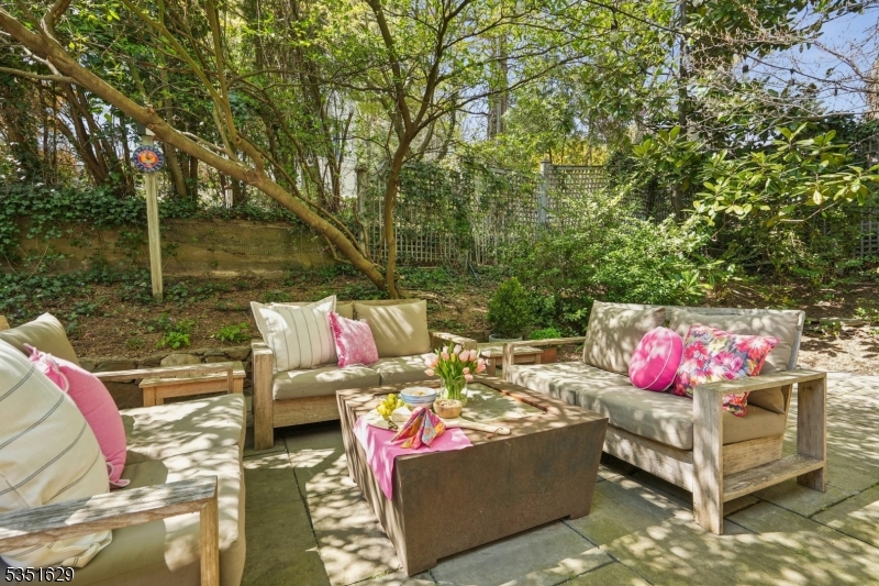 Estate - Residential