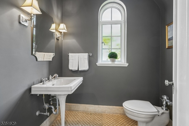 Estate - Residential