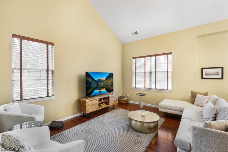 Morris Place - Residential