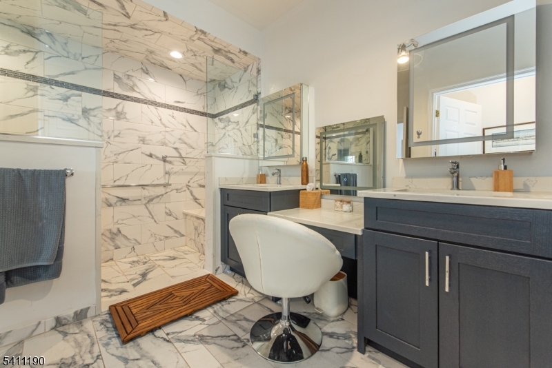 The Regency Club - Residential