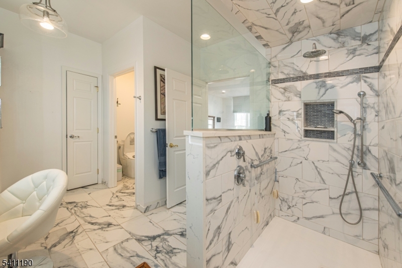 The Regency Club - Residential