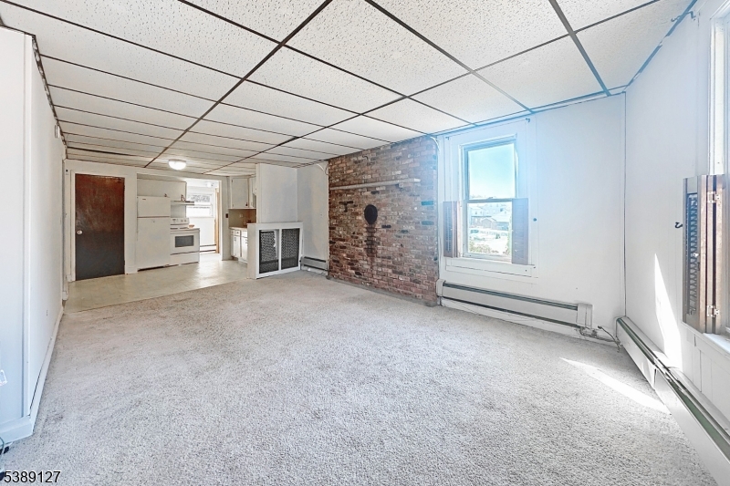 Main Street - Commercial Sale