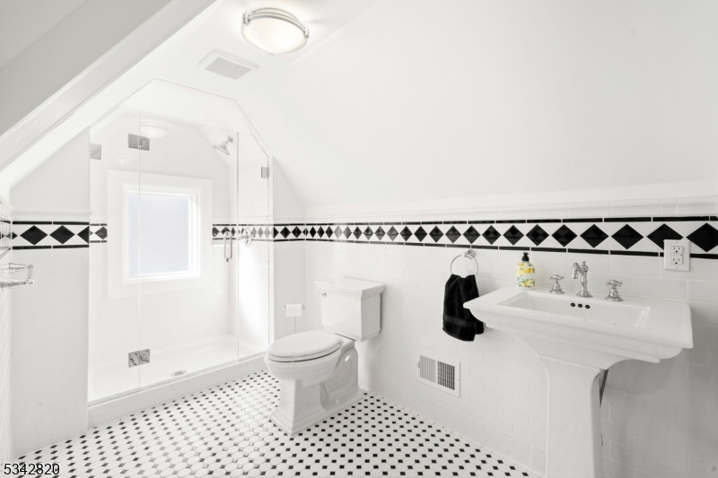 Upper Montclair - Residential