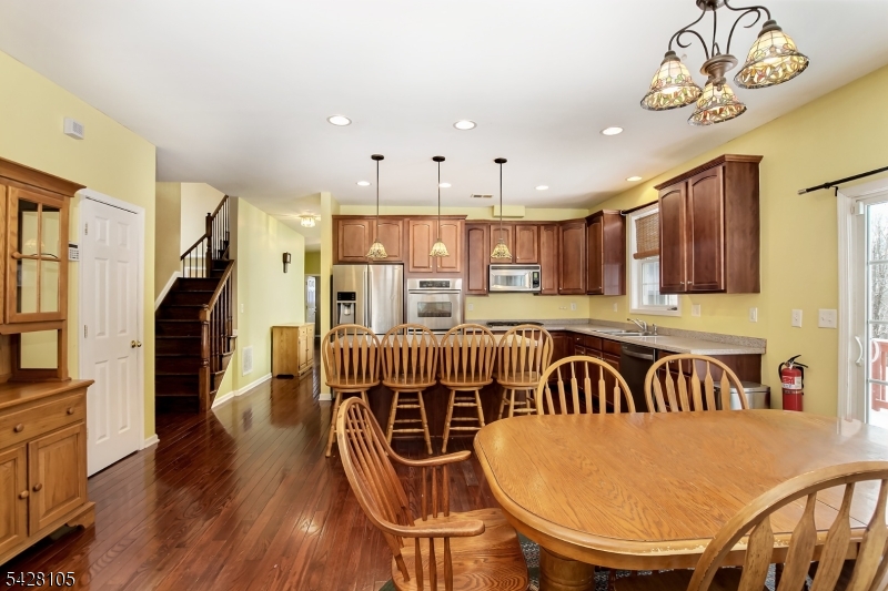 Hidden Hills - Residential Lease