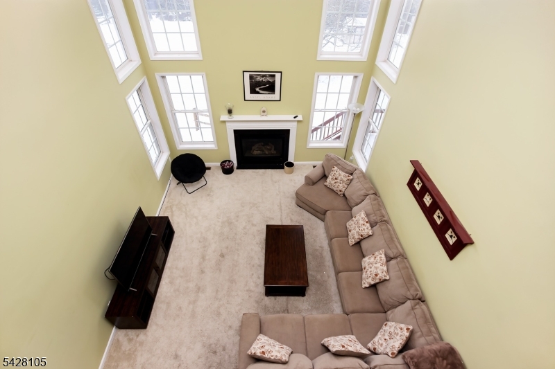 Hidden Hills - Residential Lease