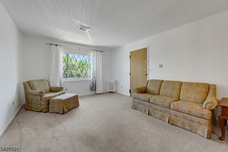 Cecilia Gardens Condo Assoc - Residential