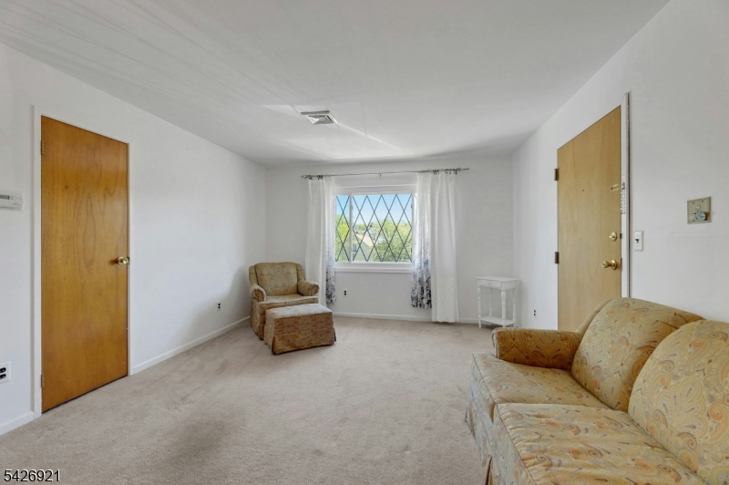 Cecilia Gardens Condo Assoc - Residential