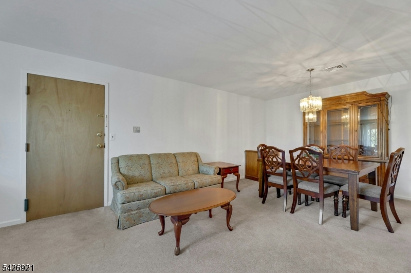 Cecilia Gardens Condo Assoc - Residential