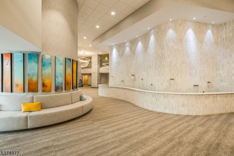 Crown View Manor - Residential