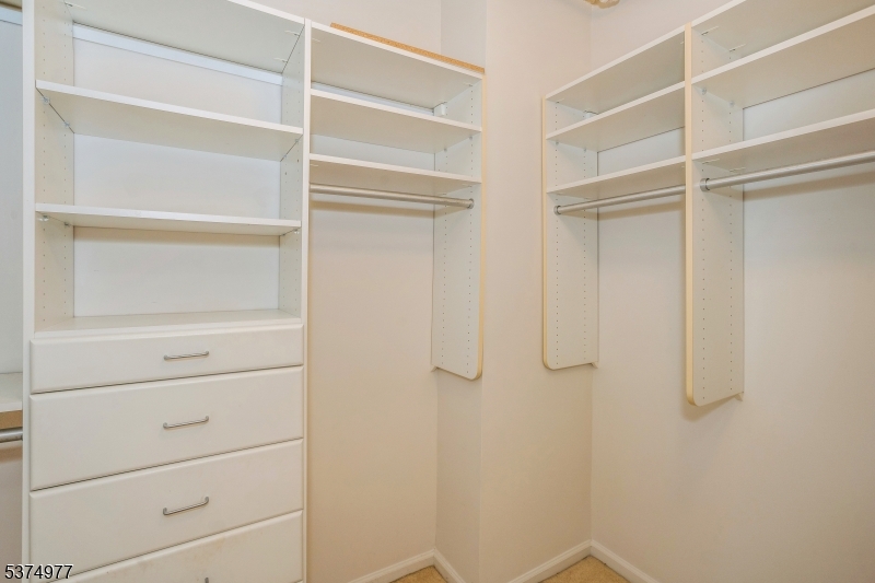 Crown View Manor - Residential