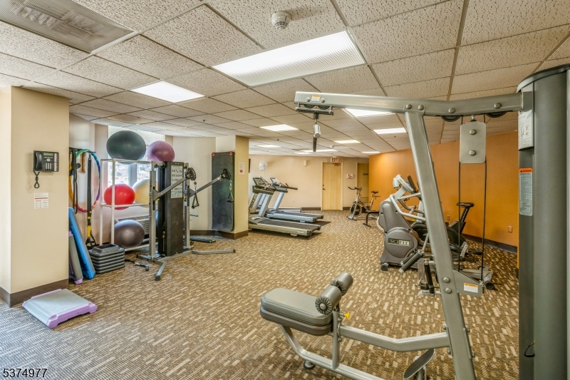 Crown View Manor - Residential