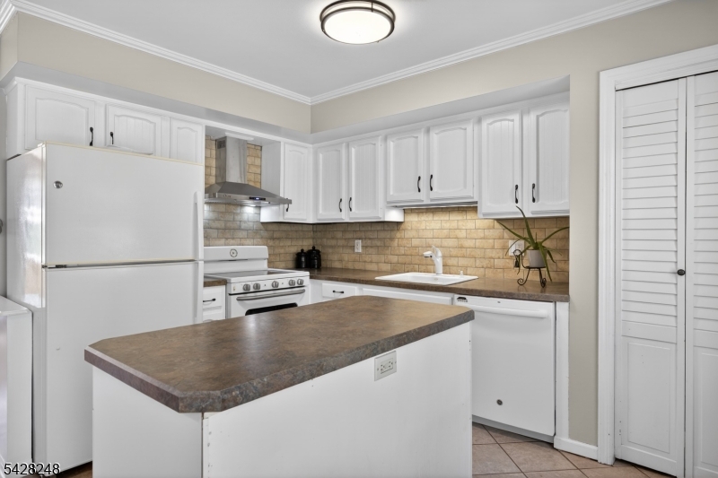 Highland Lakes - Residential