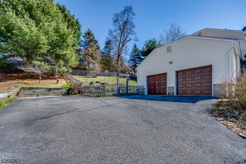 Hastings Square - Residential