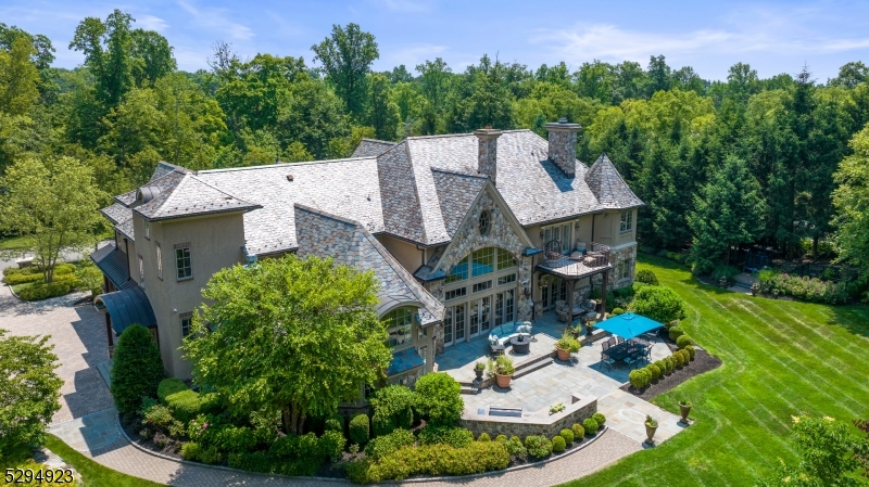 The Pond - Residential