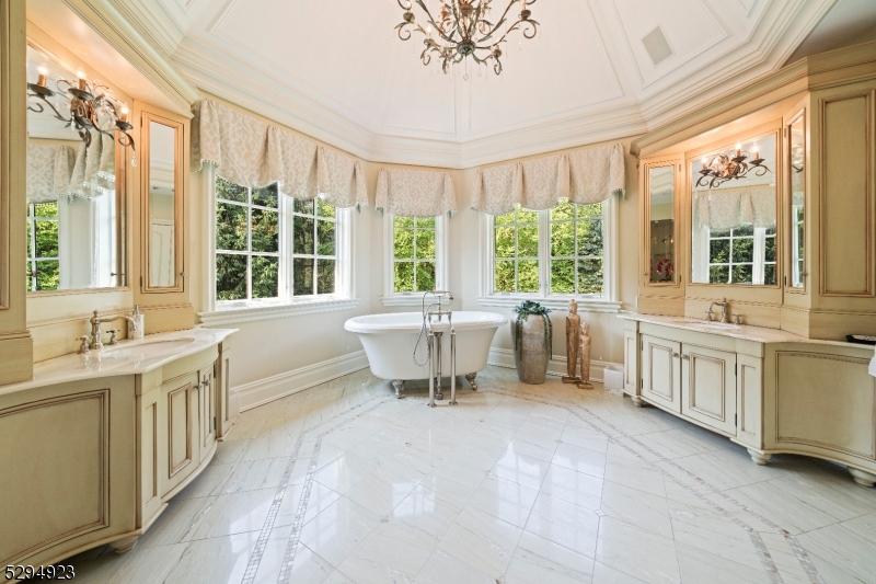 The Pond - Residential