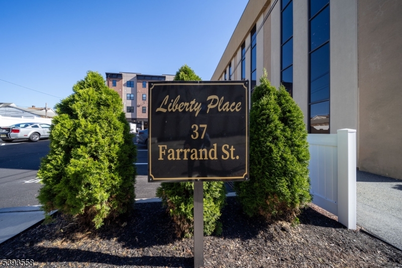 Farrand Street - Residential
