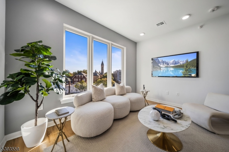 Farrand Street - Residential