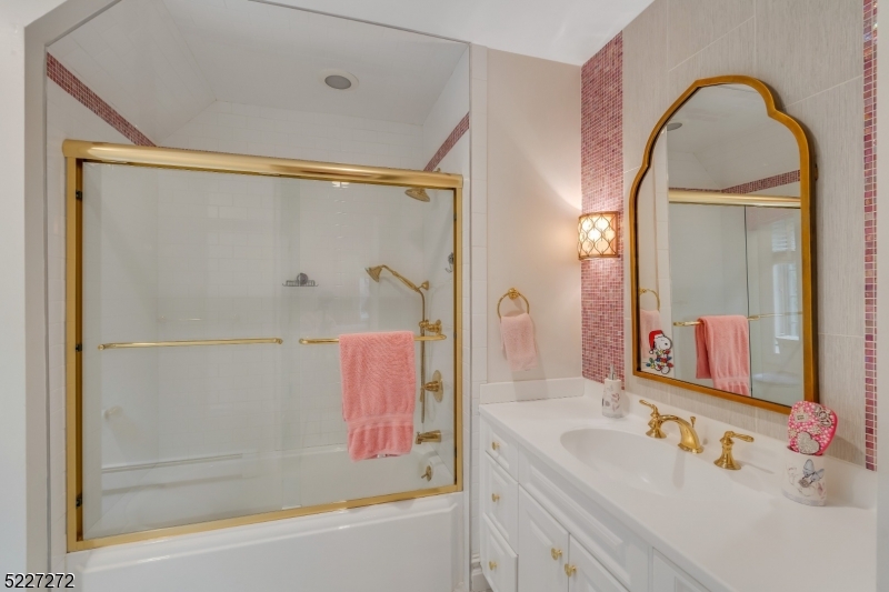 Rio Vista Estates - Residential