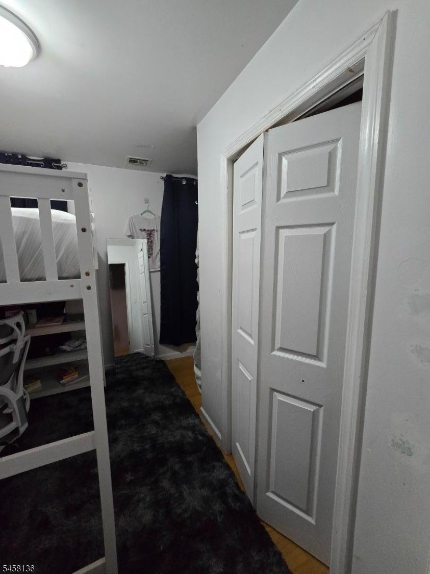 93-95 Hawkins St 4 - Photo 4