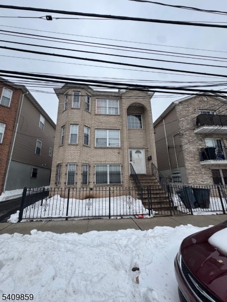 West Side Park - Residential Income